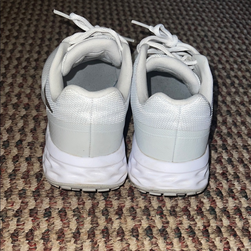 Nike Revolution 6 White and Gray Women’s Athletic Shoes - Picture 3 of 5